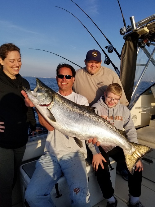 Lake Michigan charter fishing license Wisconsin